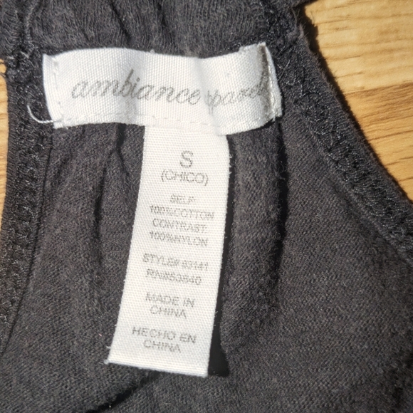 Tank top - Picture 2 of 3